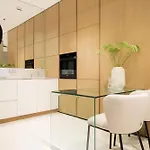 Aloha Apartament *